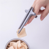 Finger Chopsticks Lazy Assistant Chopstick Play Game Holder Snacks Not Dirty Hand Chopsticks New Product Finger Ring Lazy Tool